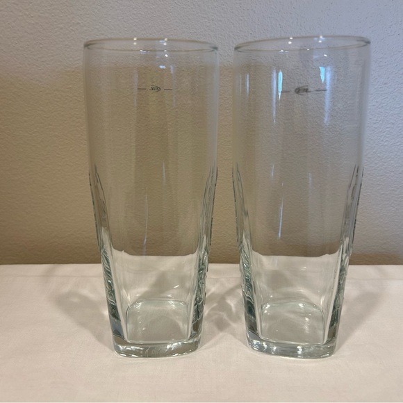 Bud Light Beer 2 Clear Raised Logo Tapered Drinking Pilsner Glasses 7” Tall - Picture 4 of 8